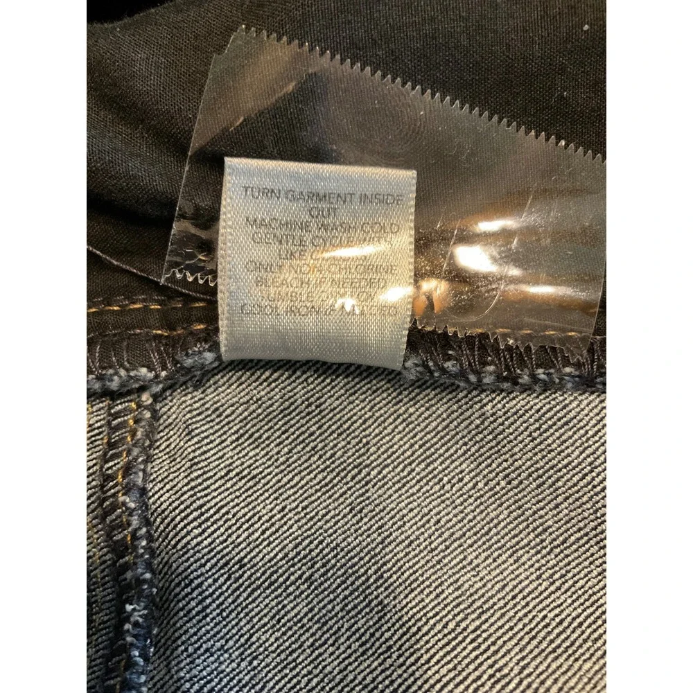 Christopher & Banks Womens Size‎ 8 Dark Wash Denim Capri Jeans High Rise Crop